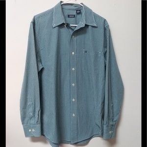 Izod button shirt